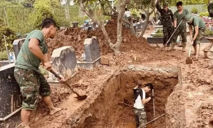 Chiến dịch 500 ng&agrave;y đ&ecirc;m: T&igrave;m kiếm quy tập được hơn 2.800 h&agrave;i cốt liệt sĩ