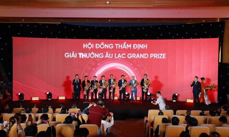 Lộ diện 15 giải ph&aacute;p AI Việt v&agrave;o v&ograve;ng sơ khảo &Acirc;u Lạc Grand Prize