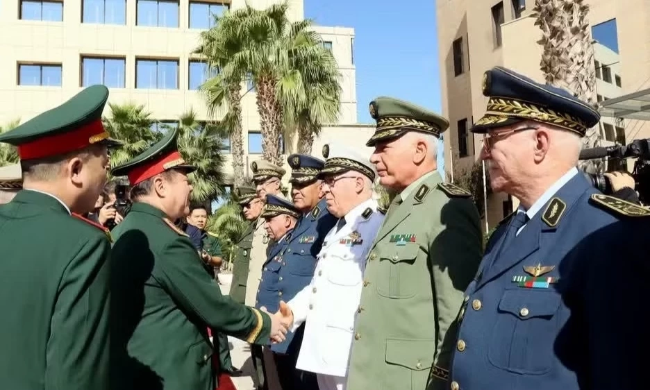 Th&uacute;c đẩy hợp t&aacute;c quốc ph&ograve;ng Việt Nam-Algeria