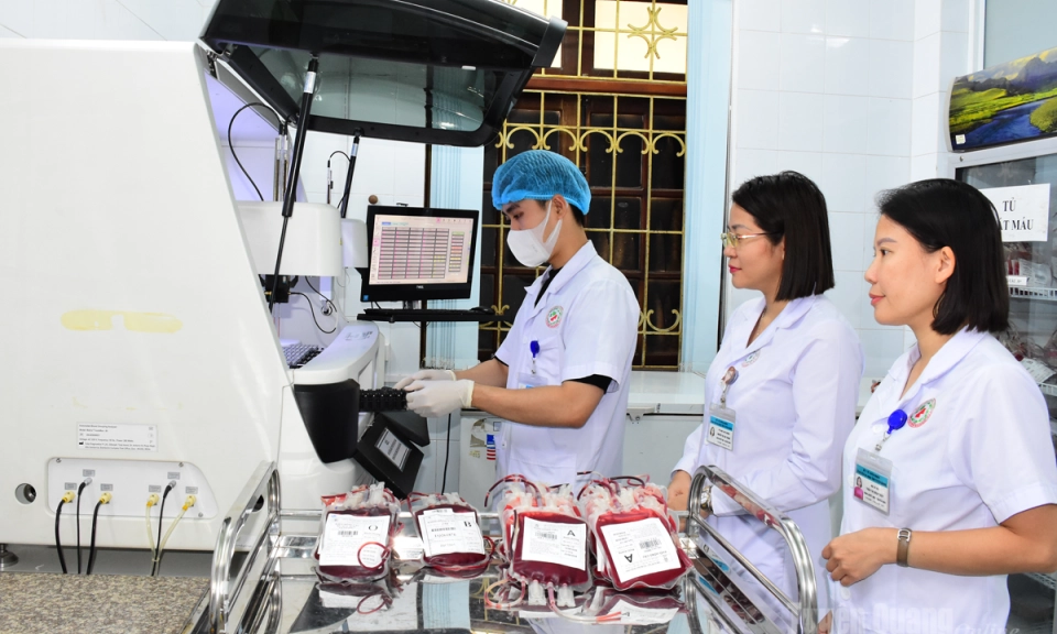 Nối d&agrave;i h&agrave;nh tr&igrave;nh sự sống