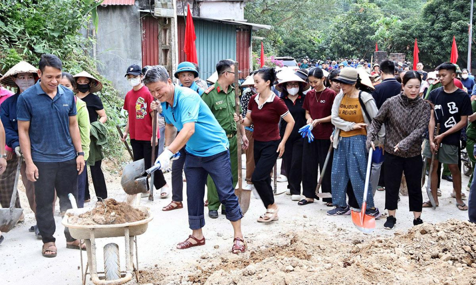 X&atilde; Vĩnh Tuy gần d&acirc;n từ những việc d&acirc;n cần