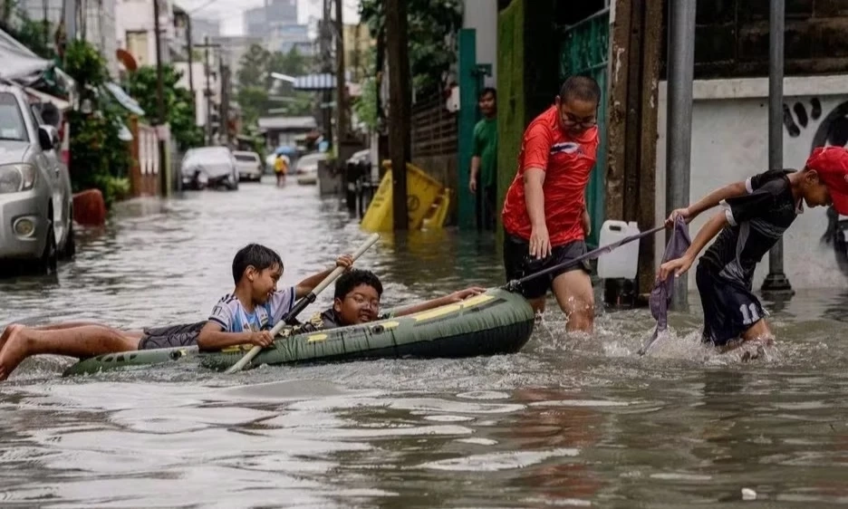 Mưa lũ g&acirc;y thiệt hại nghi&ecirc;m trọng