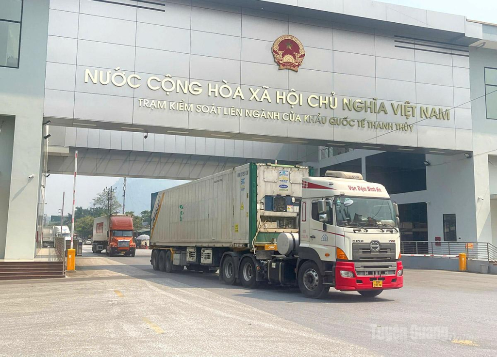 Cửa khẩu quốc tế Thanh Thủy đảm bảo các điều kiện theo quy định để hàng hóa thông quan thuận lợi trong 9 tháng năm 2026.