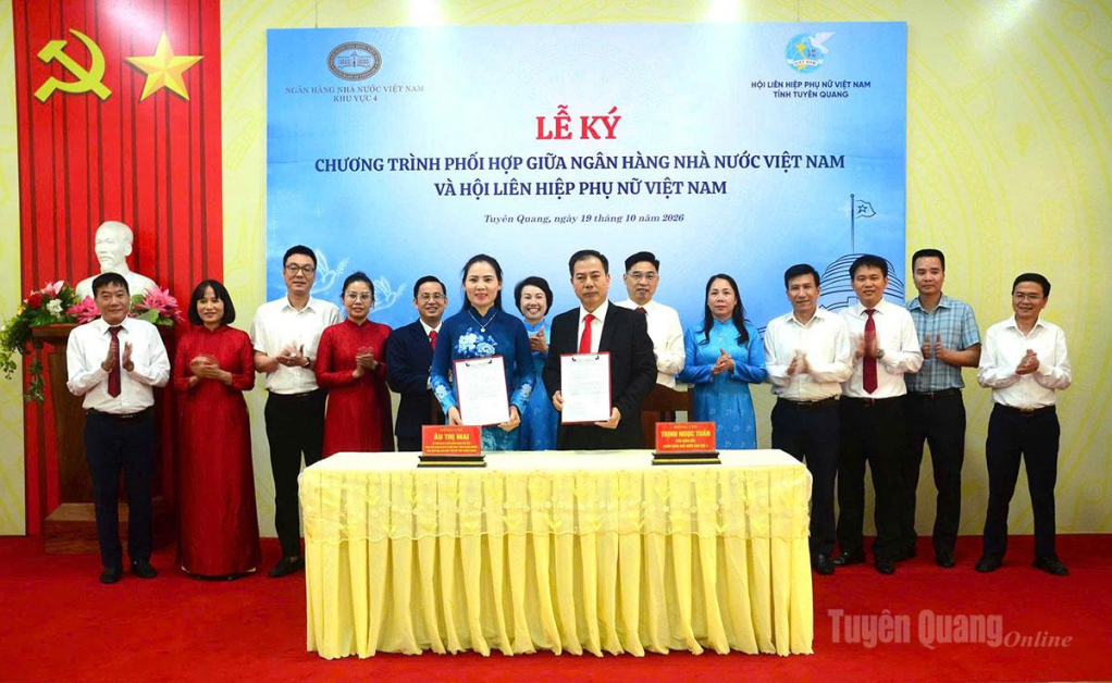 Ngân hàng Nhà nước Khu vực 4 và Hội Liên hiệp Phụ nữ tỉnh Tuyên Quang ký kết chương trình phối hợp giai đoạn 2026 - 2030.