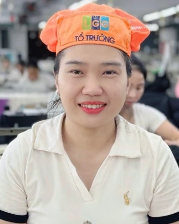 Chị Nguyễn Thị Thanh Thương,  công nhân Tổng Công ty May Tuyên Quang LGG - Chi nhánh Yên Sơn