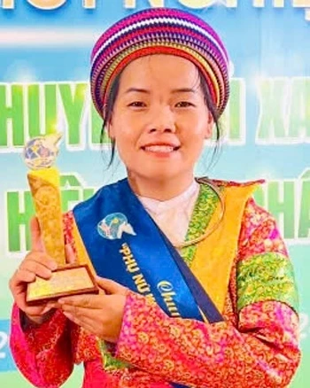 Chị Vừ Thị Hà, thôn Vần Chải, xã Yên Minh