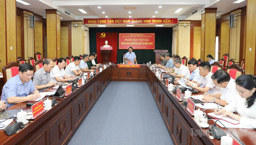 Quang cảnh phiên họp.