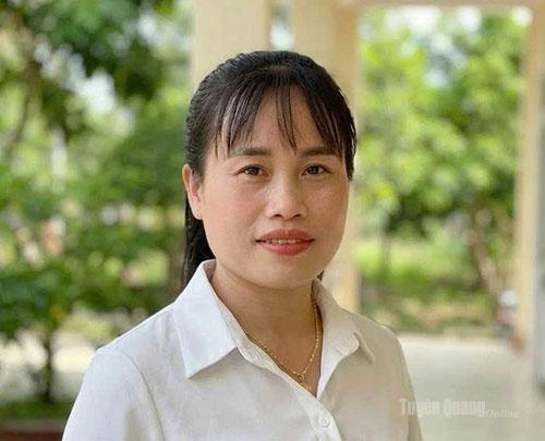 Chị Triệu Thị Hằng,  Chi hội trưởng Chi hội Phụ nữ  thôn Tân Thượng, xã Minh Thanh