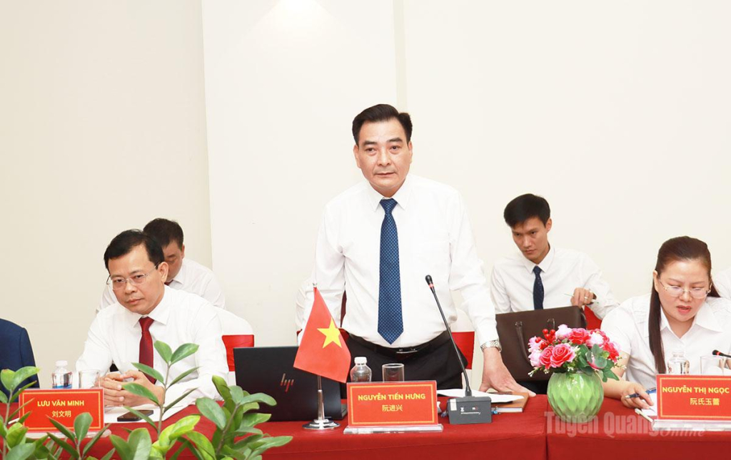 Đồng chí Nguyễn Tiến Hưng, Phó Giám đốc Sở Công thương tỉnh Tuyên Quang phát biểu tại hội đàm.