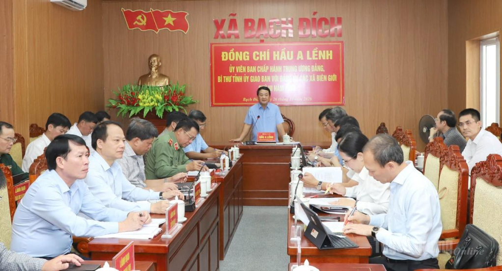 Quang cảnh buổi làm việc.