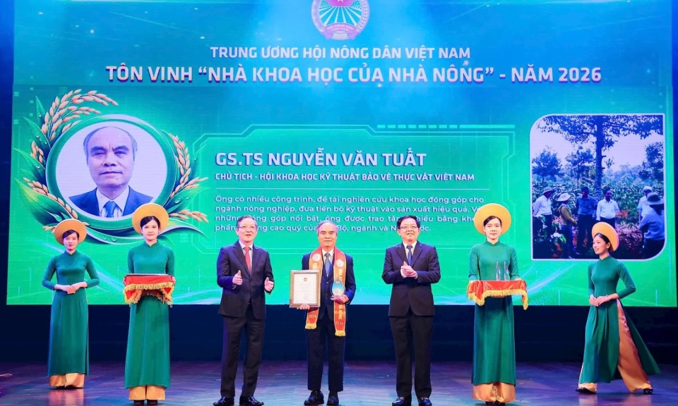 T&ocirc;n vinh 42 nh&agrave; khoa học, 24 s&aacute;ng tạo kỹ thuật nh&agrave; n&ocirc;ng năm 2026