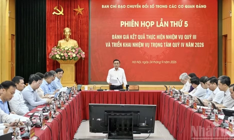 Đẩy mạnh triển khai hiệu quả chuyển đổi số trong c&aacute;c cơ quan Đảng