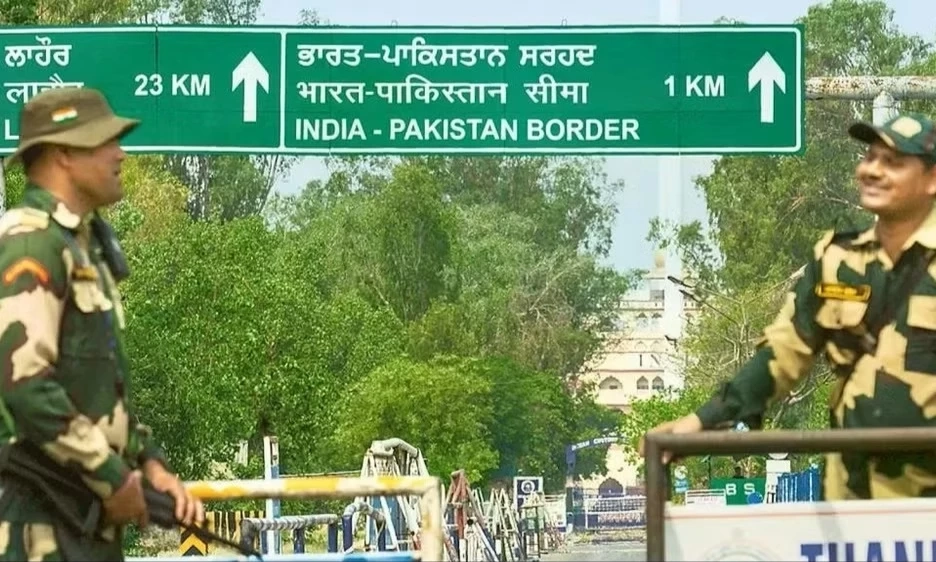 Ấn Độ v&agrave; Pakistan triệu đại biện sau sự cố bi&ecirc;n giới