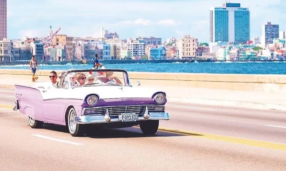 Cuba t&igrave;m hướng gi&uacute;p ng&agrave;nh du lịch vượt khủng hoảng