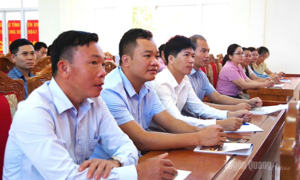 90 c&aacute;n bộ đối tượng 3 được bồi dưỡng kiến thức quốc ph&ograve;ng an ninh