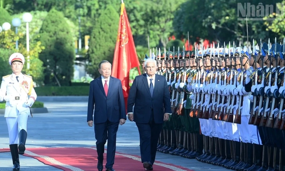 [Ảnh] Tổng B&iacute; thư, Chủ tịch nước T&ocirc; L&acirc;m chủ tr&igrave; Lễ đ&oacute;n Tổng thống Panama Jose Raul Mulino