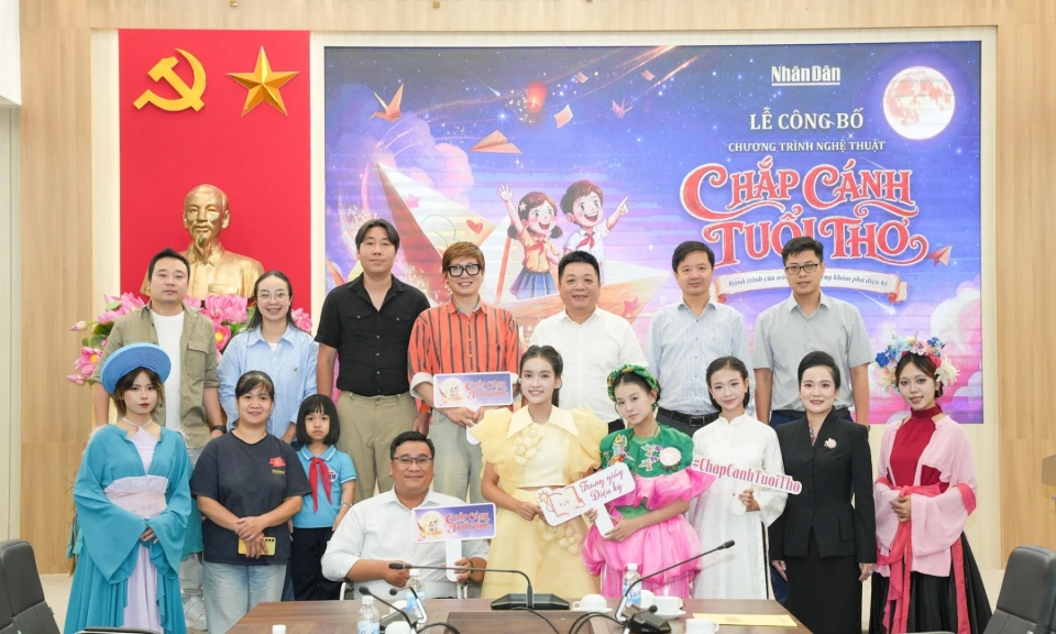 Chương tr&igrave;nh &ldquo;Chắp c&aacute;nh tuổi thơ&rdquo;: Kh&ocirc;ng gian nghệ thuật cho thiếu nhi v&agrave;o ng&agrave;y 10-10