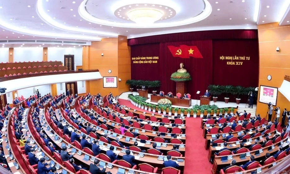 Ng&agrave;y l&agrave;m việc thứ ba Hội nghị lần thứ tư Ban Chấp h&agrave;nh Trung ương Đảng kh&oacute;a XIV