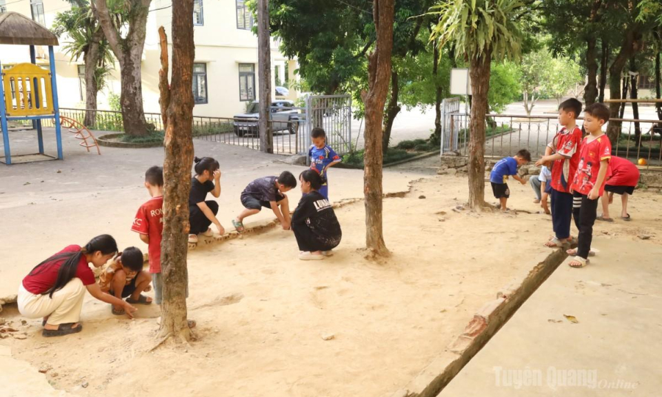 M&aacute;i nh&agrave; chung cho những phận đời đặc biệt