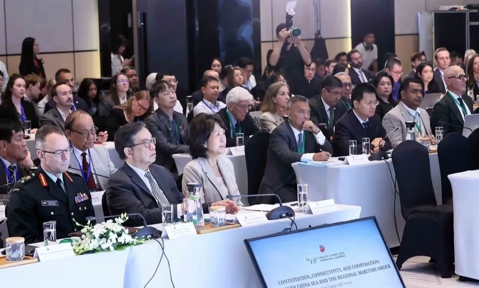 Cạnh tranh, kết nối v&agrave; hợp t&aacute;c: Biển Đ&ocirc;ng v&agrave; trật tự h&agrave;ng hải khu vực