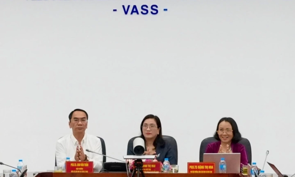 X&atilde; hội học v&agrave; t&acirc;m l&yacute; học trong kỷ nguy&ecirc;n AI:Nhận diện, đo lường, x&acirc;y dựng chuẩn mực ứng xử ph&ugrave; hợp
