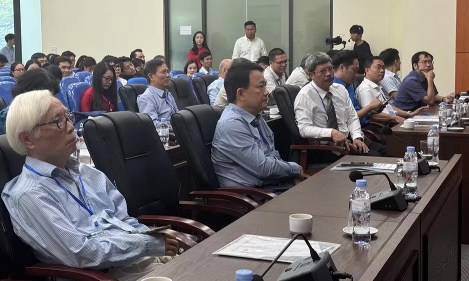 Th&uacute;c đẩy nghi&ecirc;n cứu khoa học trong c&aacute;n bộ trẻ ng&agrave;nh năng lượng nguy&ecirc;n tử