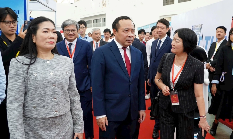 Chuyển đổi số quốc gia: Đo bằng hiệu quả phục vụ người d&acirc;n, doanh nghiệp
