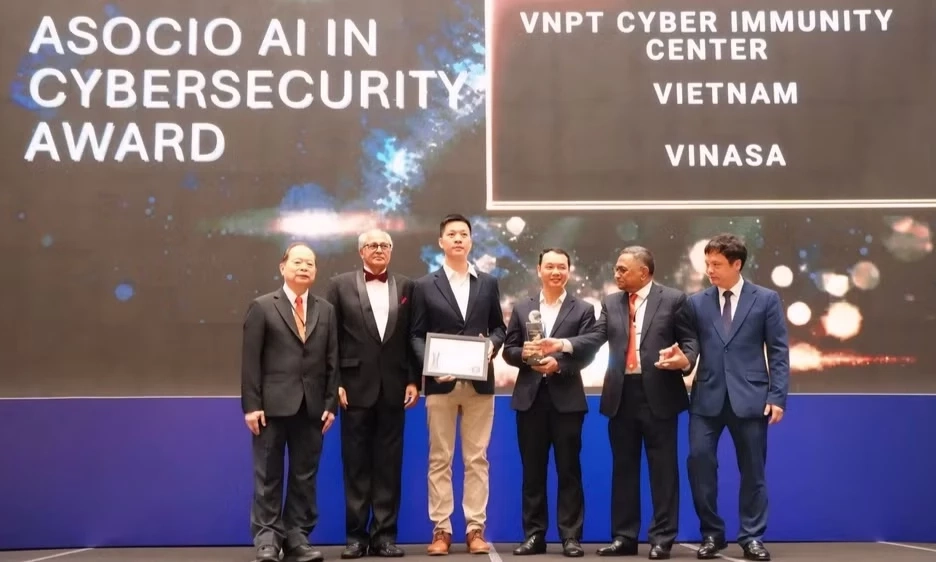Nền tảng th&aacute;m b&aacute;o an ninh mạng VNPT - Đề cử duy nhất của Việt Nam được vinh danh tại ASOCIO Digital & AI Awards 2026