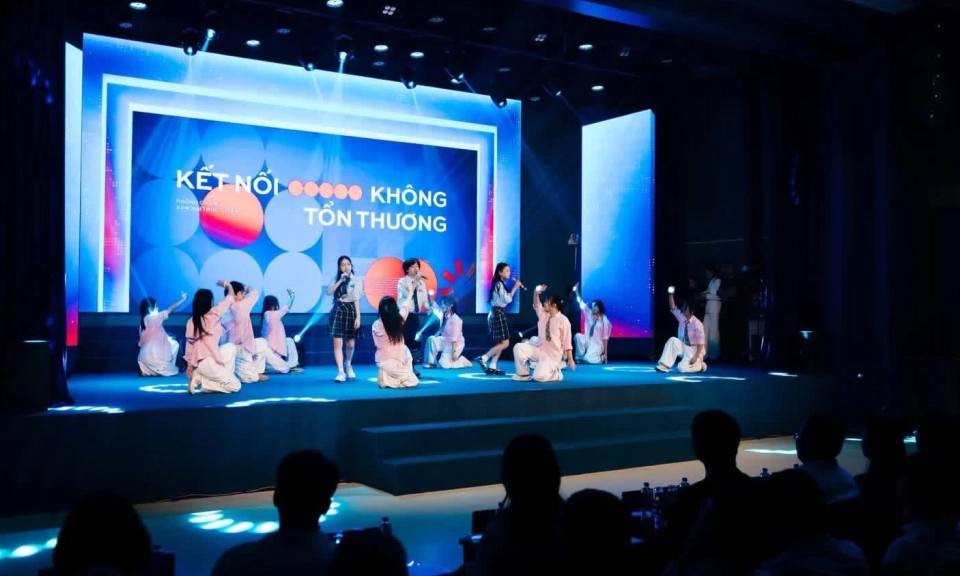 Chiến dịch "Kh&ocirc;ng một m&igrave;nh" 2026: Chủ động kết nối an to&agrave;n, ph&ograve;ng, chống x&acirc;m hại trực tuyến