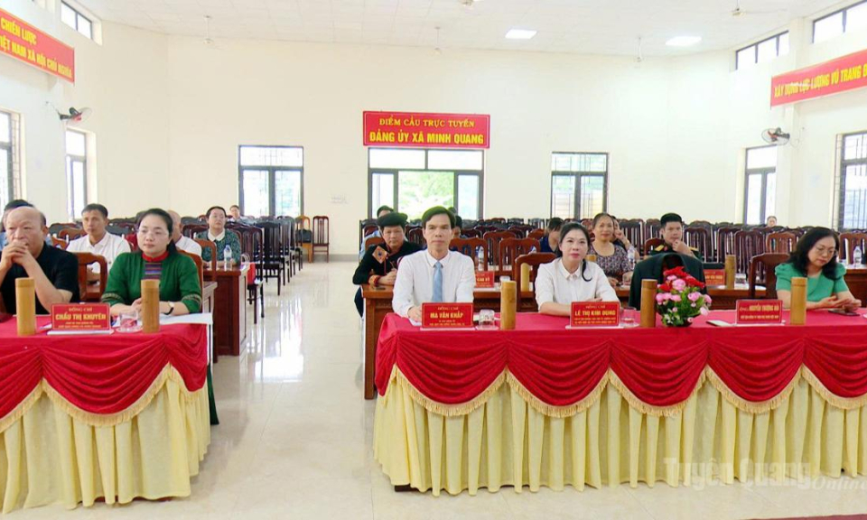 X&atilde; Minh Quang k&yacute; kết hợp t&aacute;c với C&ocirc;ng ty TNHH Big Farm Việt Nam về ph&aacute;t triển n&ocirc;ng nghiệp