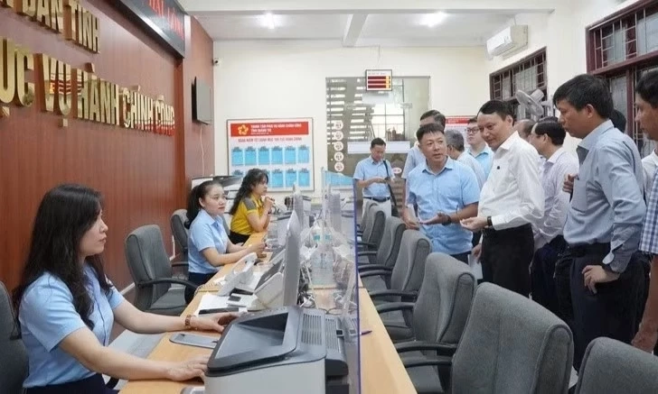 Th&aacute;o gỡ điểm nghẽn chuyển đổi số, lấy hiệu quả phục vụ l&agrave;m thước đo
