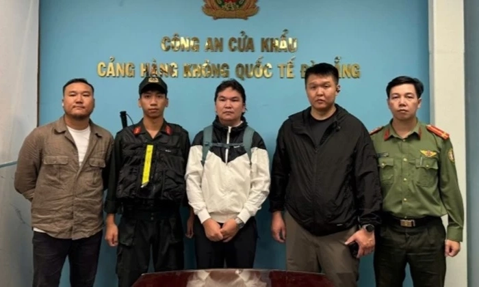 Bắt 4 đối tượng bị Interpol truy n&atilde; đang lẩn trốn ở Đ&agrave; Nẵng