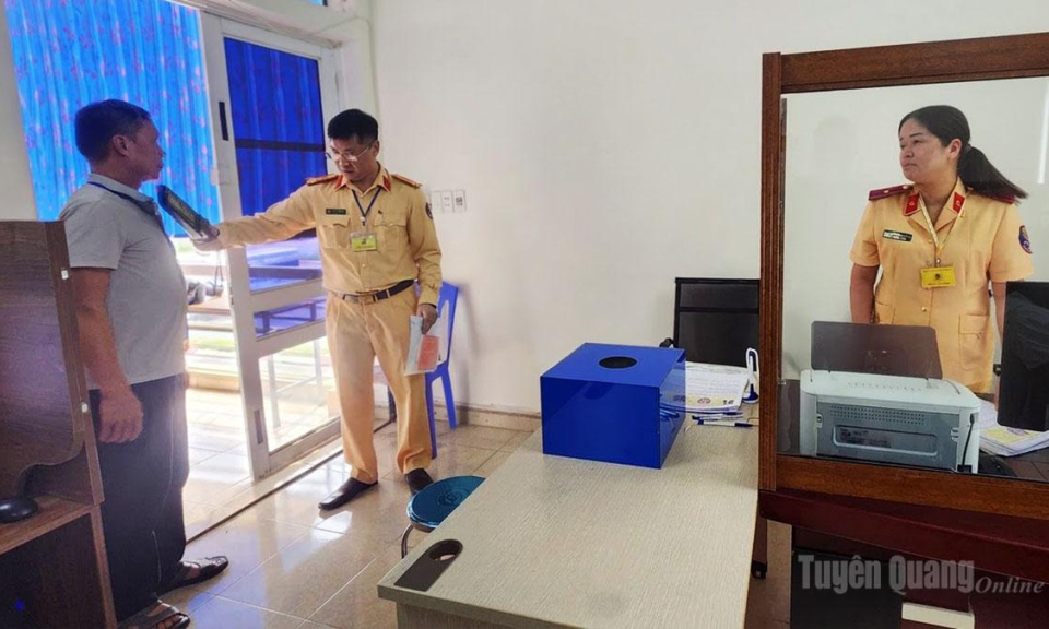 Tăng cường quản l&yacute; dạy v&agrave; học l&aacute;i xe &ocirc; t&ocirc;