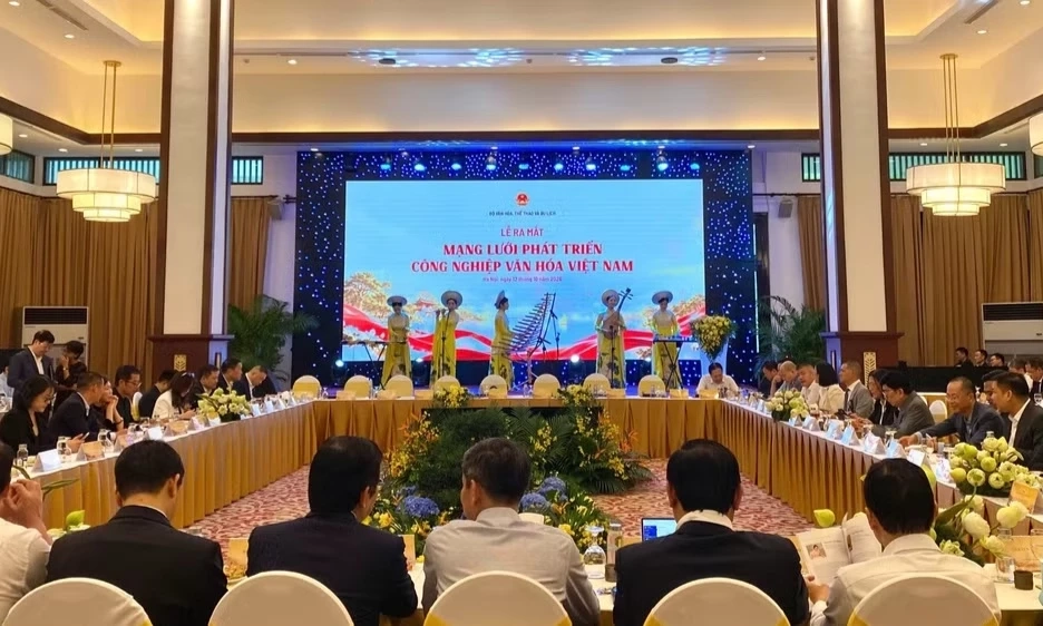 Kết nối nguồn lực, th&uacute;c đẩy c&ocirc;ng nghiệp văn h&oacute;a Việt Nam
