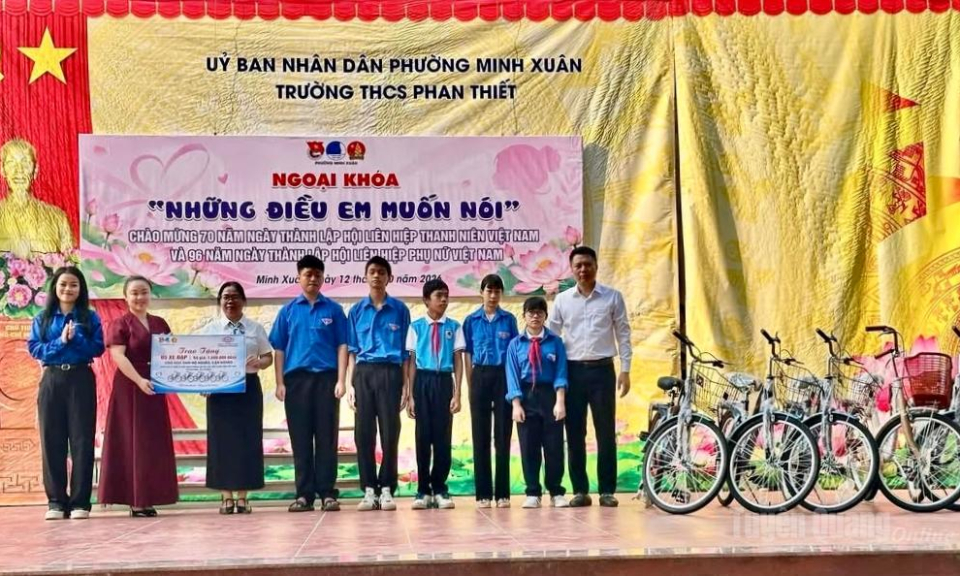 S&ocirc;i nổi hoạt động kỷ niệm 70 năm Ng&agrave;y truyền thống Hội Li&ecirc;n hiệp Thanh ni&ecirc;n Việt Nam