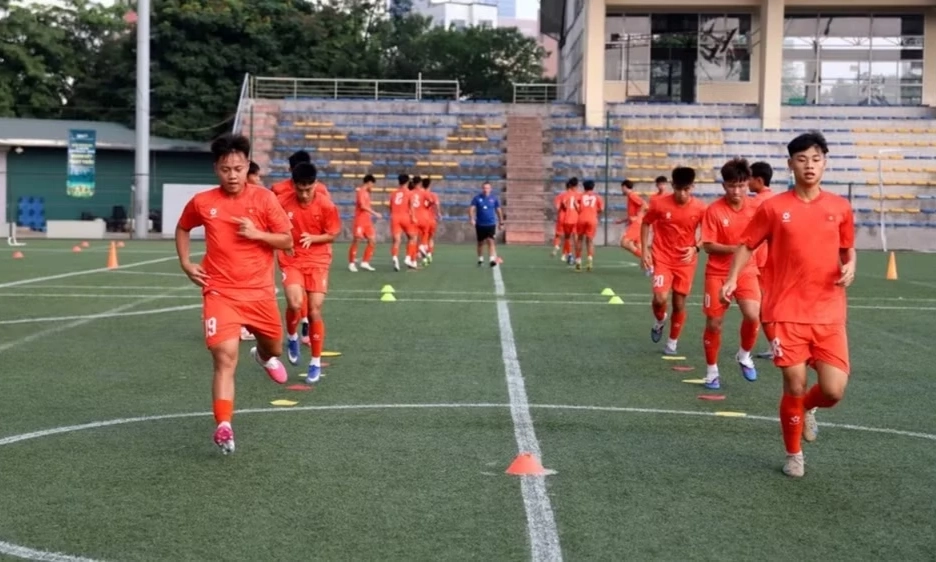 U15 Việt Nam ch&uacute; trọng ph&aacute;t triển tư duy v&agrave; khả năng chơi b&oacute;ng đa năng