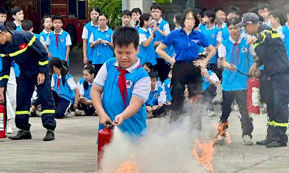 Ch&uacute; trọng gi&aacute;o dục kỹ năng sống