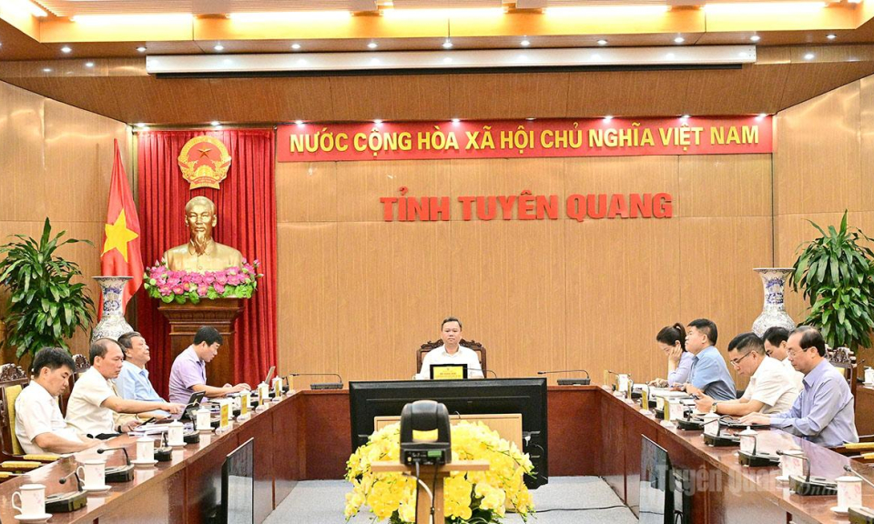Khẩn trương ho&agrave;n thiện, ban h&agrave;nh c&aacute;c văn bản thực hiện Chương tr&igrave;nh mục ti&ecirc;u quốc gia ph&aacute;t triển văn h&oacute;a, x&atilde; hội, n&ocirc;ng th&ocirc;n, d&acirc;n tộc miền n&uacute;i giai đoạn 2026-2035