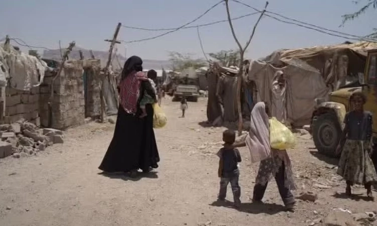 Xung đột v&agrave; l&agrave;n s&oacute;ng tị nạn g&acirc;y &aacute;p lực l&ecirc;n c&aacute;c dịch vụ hỗ trợ thiết yếu tại Yemen
