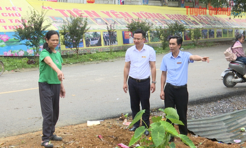 Đưa phương ch&acirc;m 6 r&otilde; v&agrave;o thực tiễn c&ocirc;ng vụ