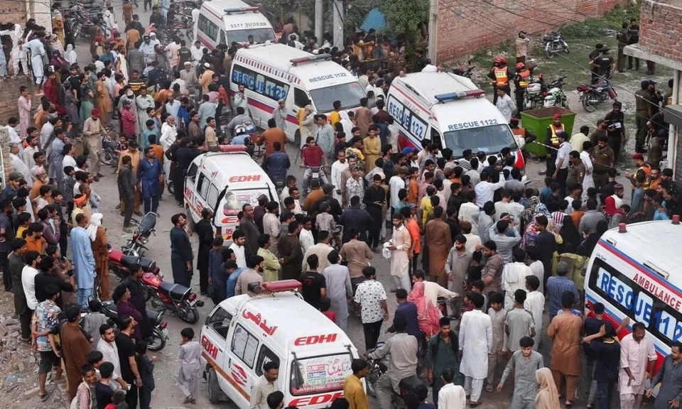 Pakistan: Sập m&aacute;i trường học, &iacute;t nhất 28 người thiệt mạng