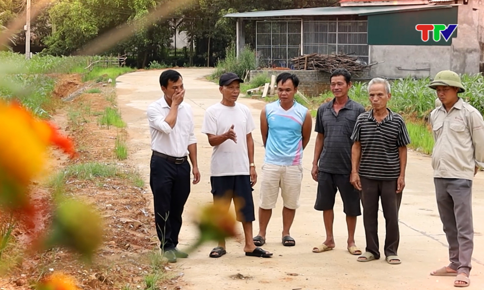 Những người giữ nhịp sống cho th&ocirc;n, bản