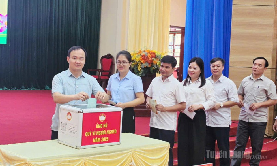 X&atilde; Bắc Quang ph&aacute;t động ủng hộ Quỹ &ldquo;V&igrave; người ngh&egrave;o&rdquo; năm 2026