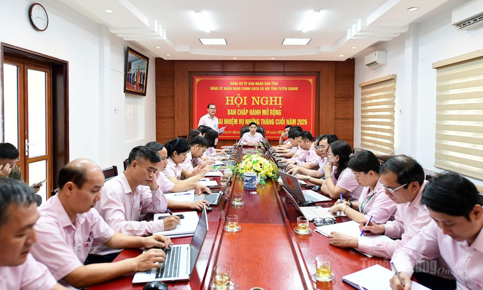 Đảng ủy Ng&acirc;n h&agrave;ng CSXH tỉnh tập trung x&acirc;y dựng &ldquo;Chi bộ bốn tốt&rdquo;, &ldquo;Đảng bộ bốn tốt&rdquo;