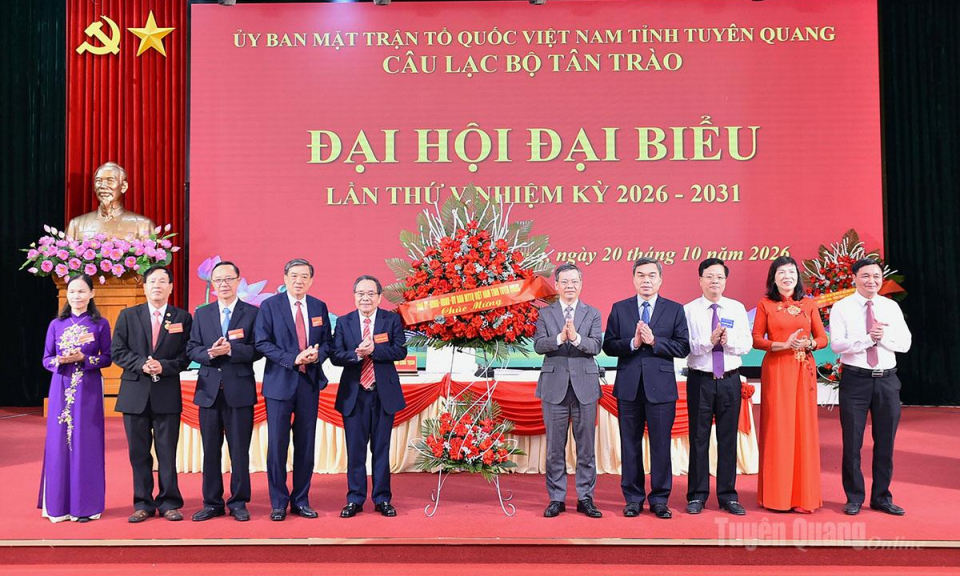 C&acirc;u lạc bộ T&acirc;n Tr&agrave;o &ndash; Nơi lưu giữ gi&aacute; trị, ph&aacute;t huy tr&iacute; tuệ, kinh nghiệm v&igrave; sự ph&aacute;t triển của qu&ecirc; hương