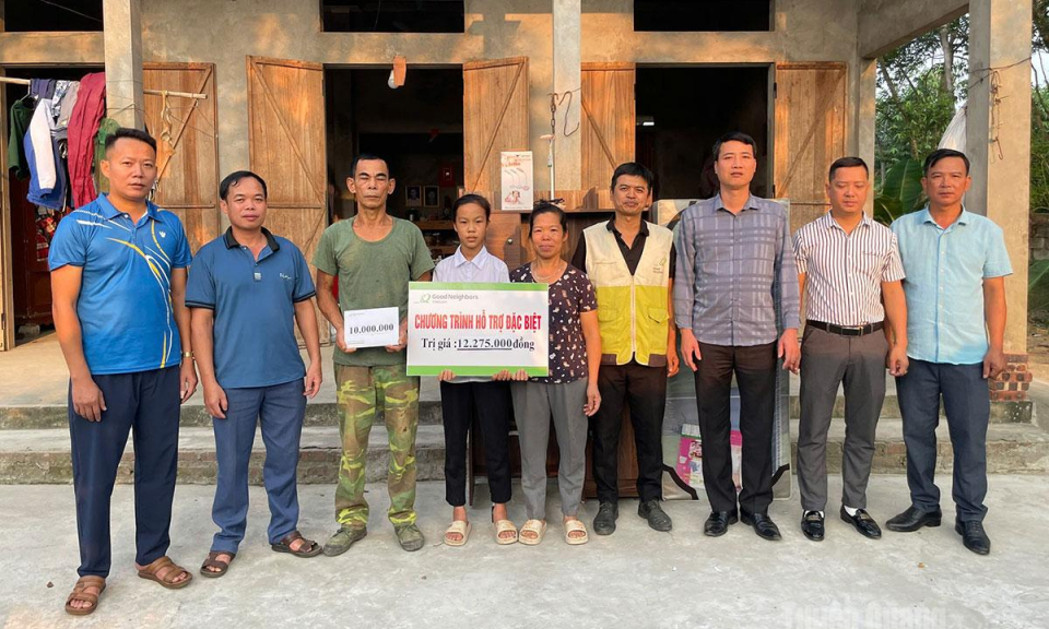 GNI trao hỗ trợ cho học sinh ho&agrave;n cảnh kh&oacute; khăn