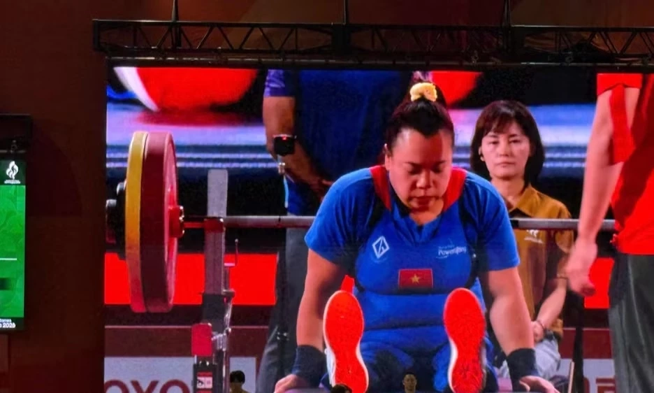 Ng&agrave;y thi đấu thứ hai Asian Para Games 5: Linh Phượng ki&ecirc;n tr&igrave; trước thử th&aacute;ch, 3 vận động vi&ecirc;n bơi v&agrave;o chung kết