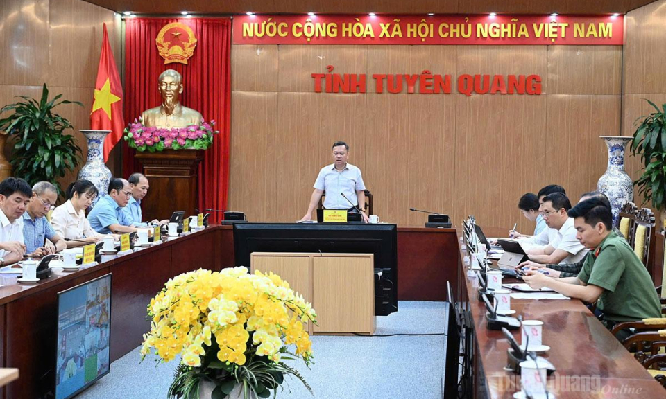 Tập trung th&aacute;o gỡ kh&oacute; khăn, đẩy nhanh giải ng&acirc;n vốn c&aacute;c chương tr&igrave;nh mục ti&ecirc;u quốc gia