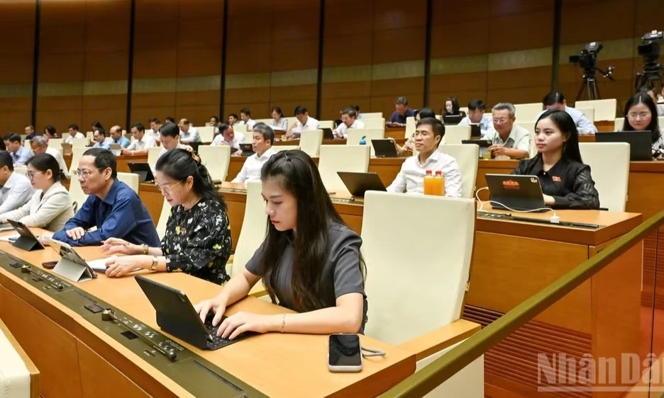 Sửa đổi Luật Bảo vệ m&ocirc;i trường: Tăng cường hậu kiểm, th&uacute;c đẩy chuyển đổi xanh